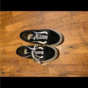Vans Old School Black and White Women's Sneakers